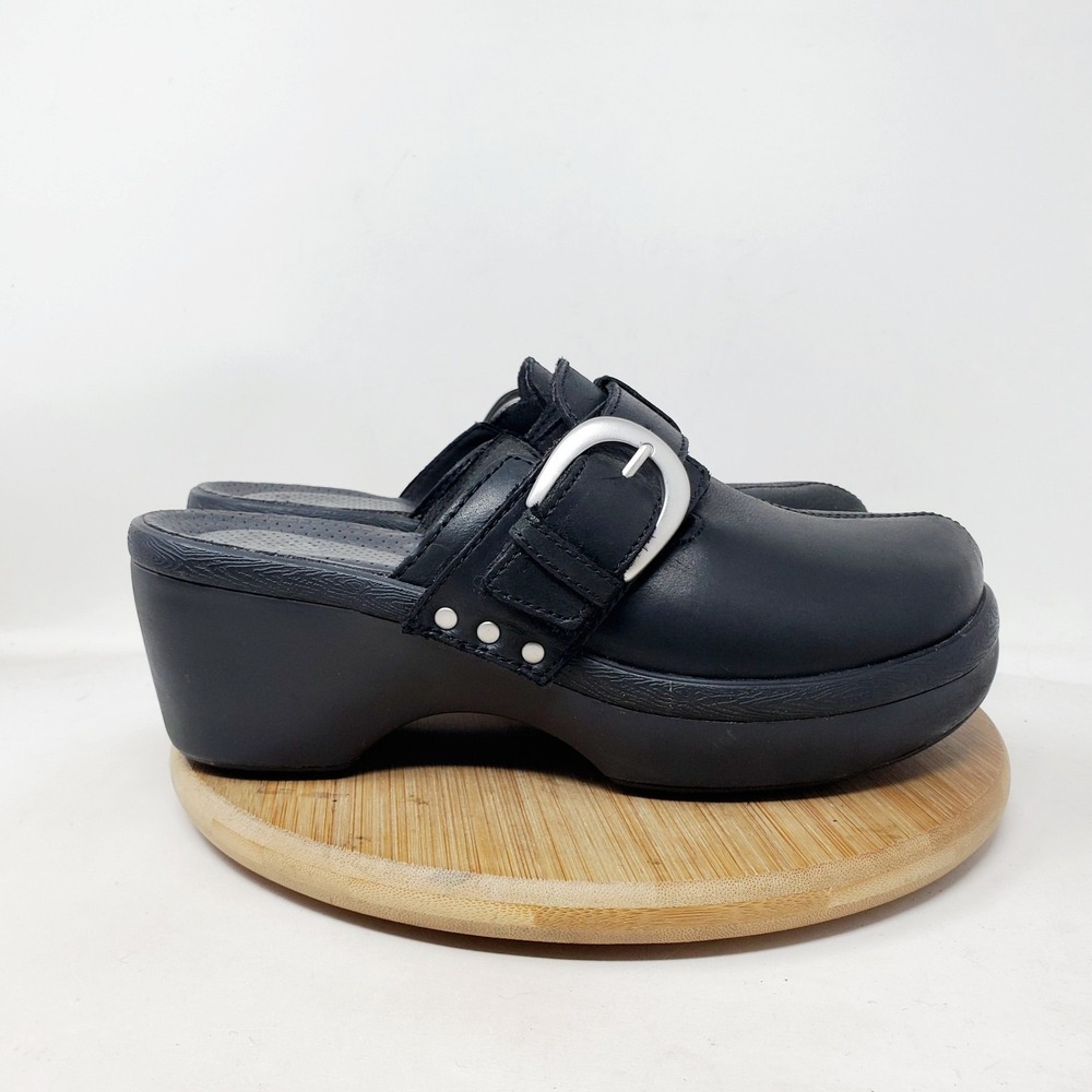Crocs Cobbler Clog Womens 7 Black Leather Platform Chunky Buckle Studded Shoes